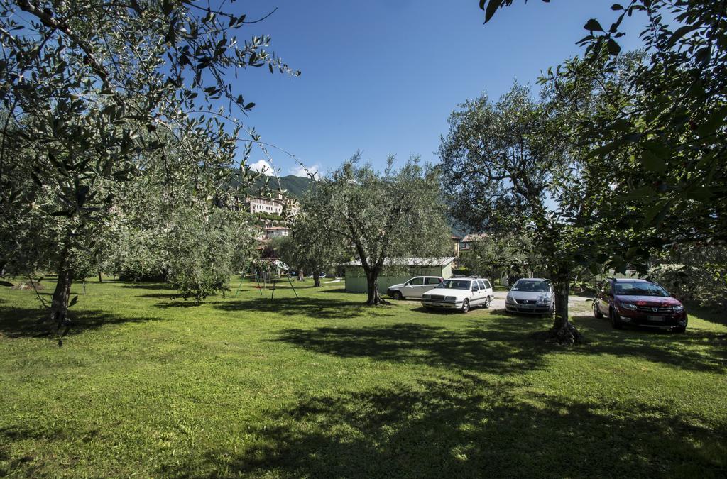 Campolivo Lägenhet Gargnano Exteriör bild